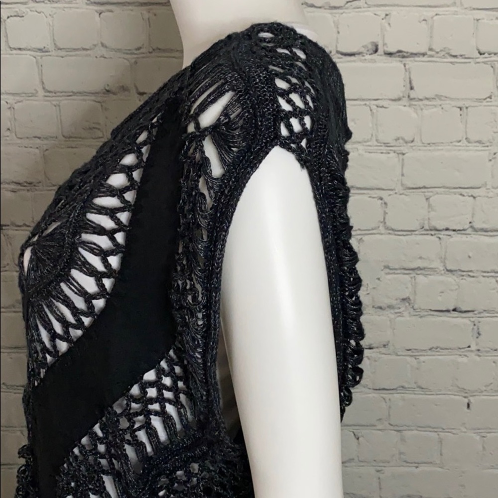 Cecico Crochet Black Sleeveless Top Large - Picture 4 of 7